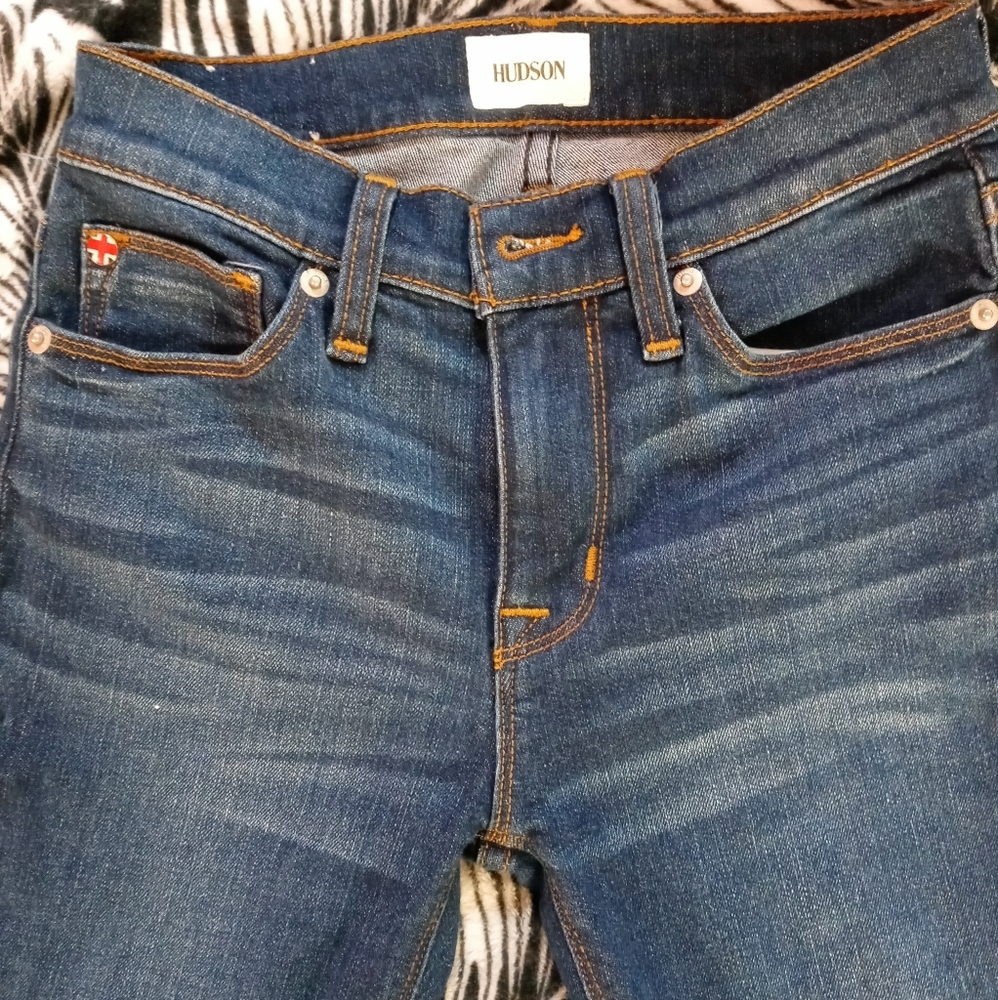 NWOT Hudson Natalie Super Skinny size 24